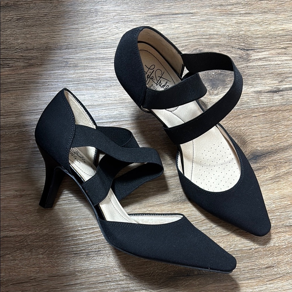 NWOB Life Stride Women's Black Heels